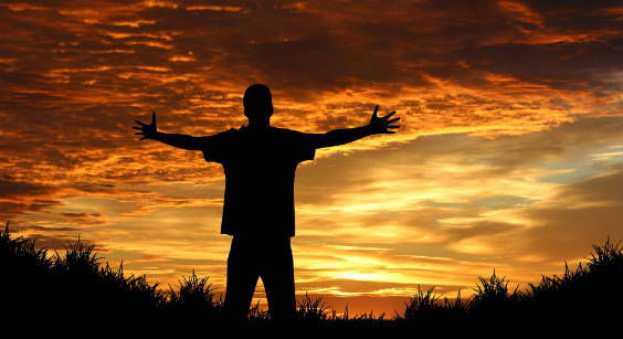 freude mann sonnenuntergang 564