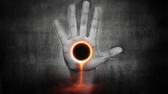 hand loch sonne surreal